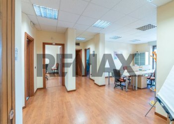 Ufficio - Office Via Vittorio Emanuele Da Bormida
45, Catania - photo 1