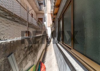 Edificio all\'aperto - Quadrilocale Via Vincenzo Gemito
 
34, Catania - foto 23