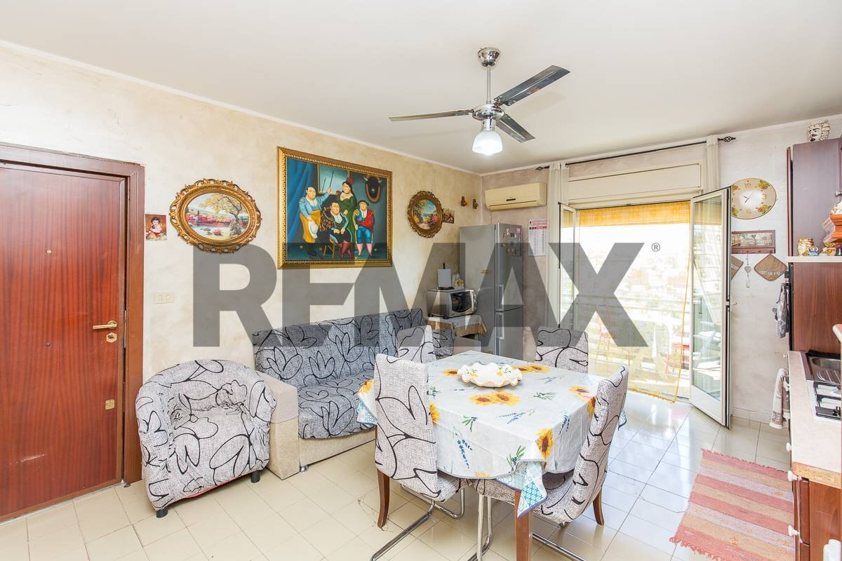 Sala da pranzo - Quadrilocale Viale Bummacaro
 
16, Catania - foto 2