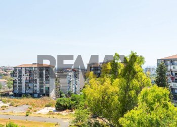 Edificio all\'aperto - Quadrilocale Viale Bummacaro
 
16, Catania - foto 9