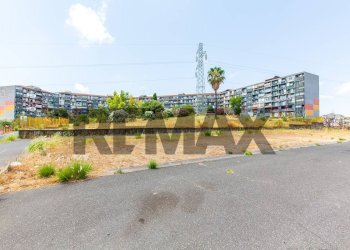 Edificio all\'aperto - Quadrilocale Viale Bummacaro
 
16, Catania - foto 39