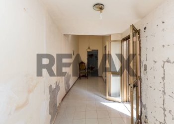 Hall / corridoio - Independent house Via Collegio
 
34, Pedara - photo 10