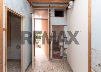 Hall / corridoio - Independent house Via Collegio
 
34, Pedara - photo 23
