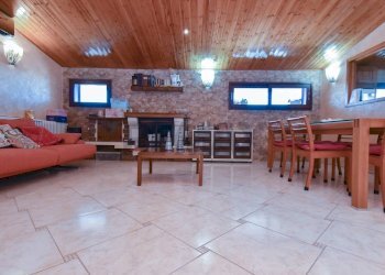 Sala da pranzo - Quadrilocale Via della Madonnina
 
15, Misterbianco - foto 2
