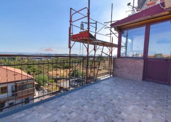 Terrazza - Quadrilocale Via della Madonnina
 
15, Misterbianco - foto 25
