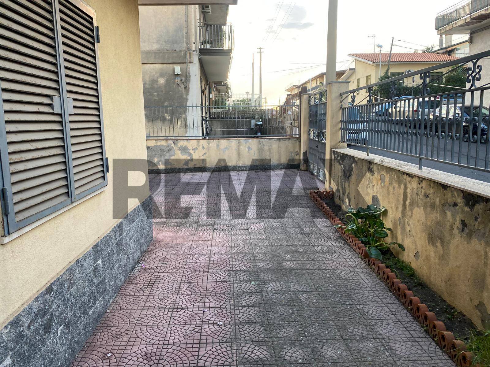 Terrazza - Casa indipendente Via II Retta Levante
 
95-97, Belpasso - foto 1