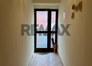 Hall / corridoio - Semi-detached house Via San Giuseppe
 
38, Belpasso - photo 3