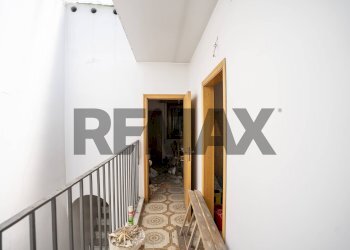 Hall / corridoio - Casa indipendente Via Vittorio Emanuele
 
228/A, Biancavilla - foto 62