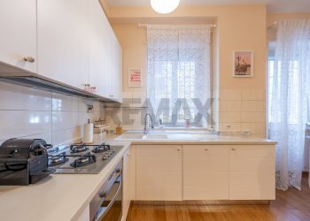 Cucina - Two-room apartment Via Dei Campi Flegrei
61, Roma - photo 7
