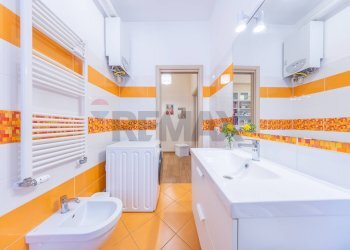 Bagno - Two-room apartment Via Dei Campi Flegrei
61, Roma - photo 30