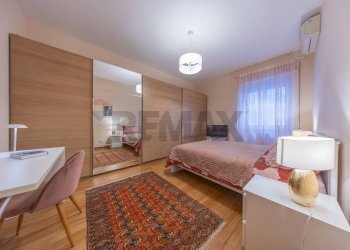 Camera / camera da letto - Two-room apartment Via Dei Campi Flegrei
61, Roma - photo 32