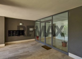 Ricezione / Lobby - Two-room apartment Via Ernesto Calindri
3, Roma - photo 14
