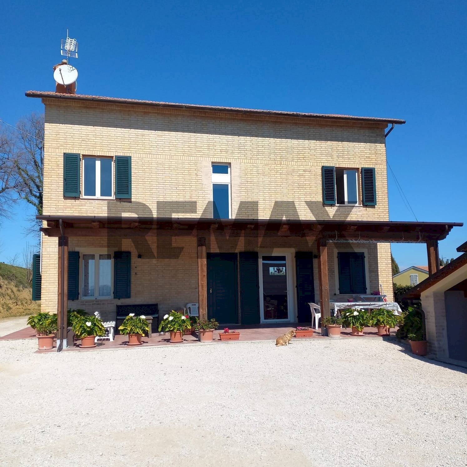 Casa all\'aperto - Independent house STRADA MONTAPPONESE
 
4, Falerone - photo 1