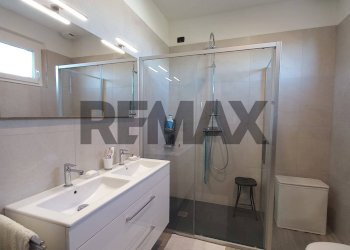 Bagno - Independent house STRADA MONTAPPONESE
 
4, Falerone - photo 4