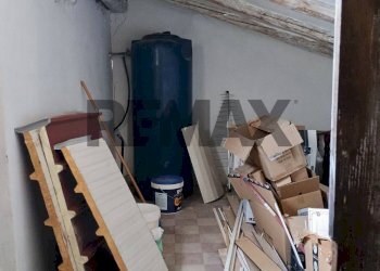Dispensa di stoccaggio - Independent house Via Giuseppe Garibaldi
 
30, Castel di Iudica - photo 14