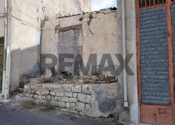 Non correlato - Independent house Via Giuseppe Garibaldi
 
30, Castel di Iudica - photo 15
