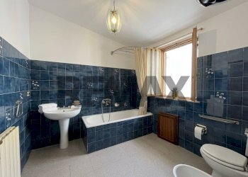 Bagno - Casa indipendente via Garibaldi
 
2, Tonara - foto 13