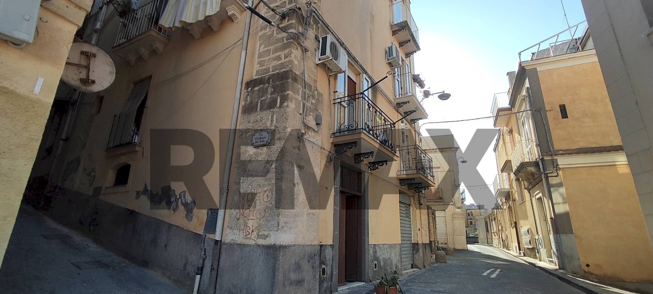 Edificio all\'aperto - Apartment VIA PAOLO MAURA
33-37, Mineo - photo 3