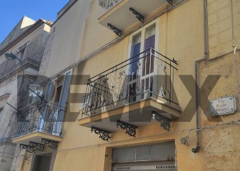 Edificio all\'aperto - Apartment VIA PAOLO MAURA
 
33-37, Mineo - photo 5