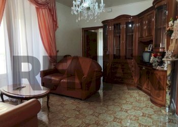 Soggiorno - Apartment VIA PAOLO MAURA
 
33-37, Mineo - photo 8