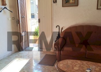 Soggiorno - Apartment VIA PAOLO MAURA
 
33-37, Mineo - photo 9