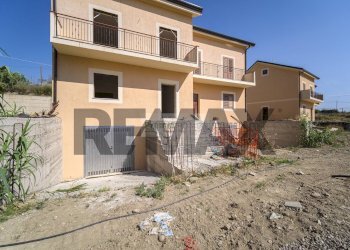 Casa all\'aperto - Semi-detached house C/da Petrazza
 
5, Messina - photo 27