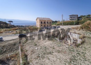 Casa all\'aperto - Semi-detached house C/da Petrazza
 
5, Messina - photo 15