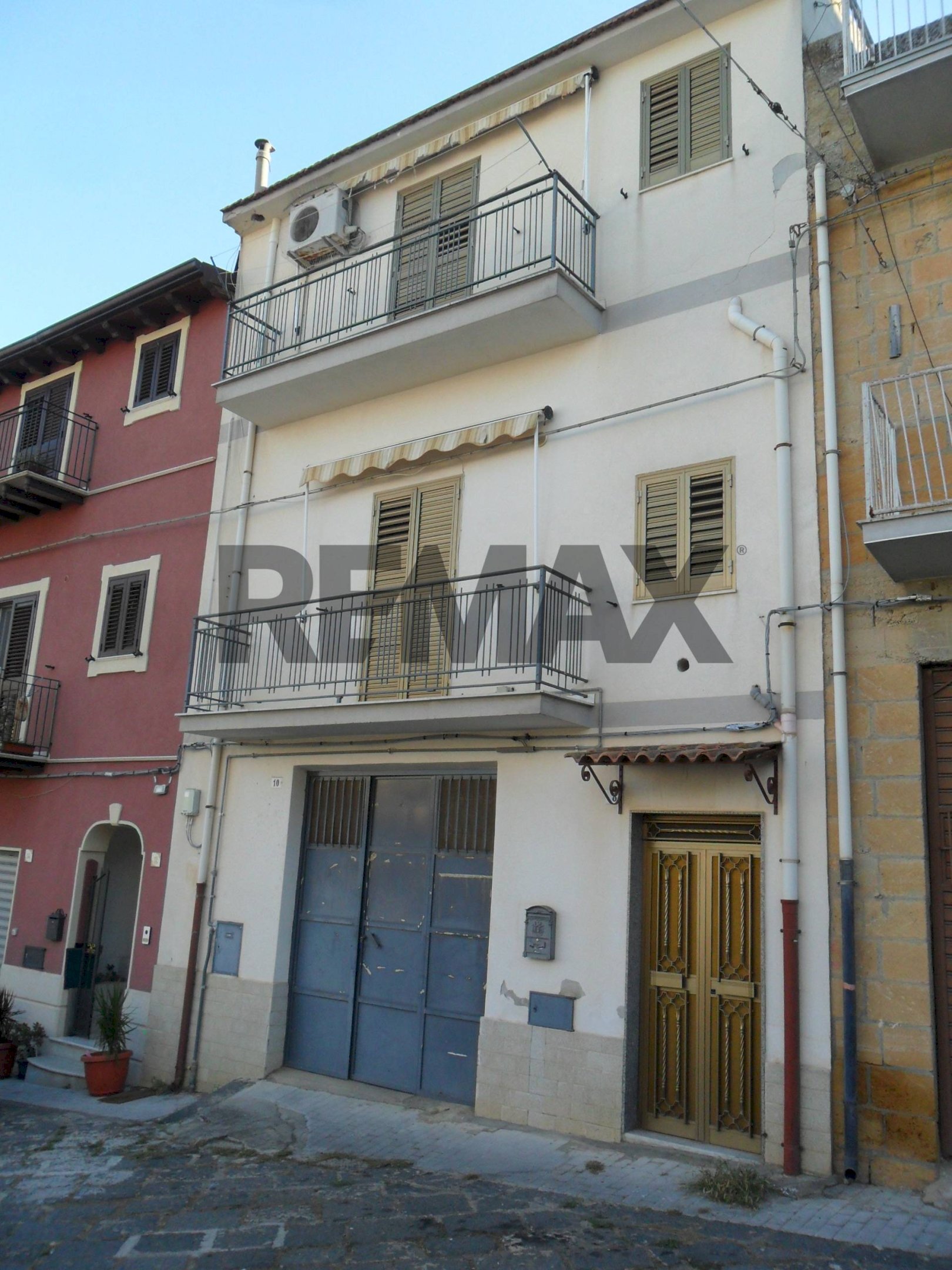 Edificio all\'aperto - Independent house Via Sicilia
8-10, Pietraperzia - photo 2
