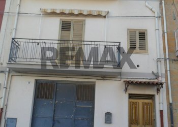 Edificio all\'aperto - Independent house Via Sicilia
 
8-10, Pietraperzia - photo 1