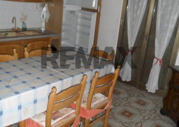 Sala da pranzo - Independent house Via Sicilia
 
8-10, Pietraperzia - photo 19