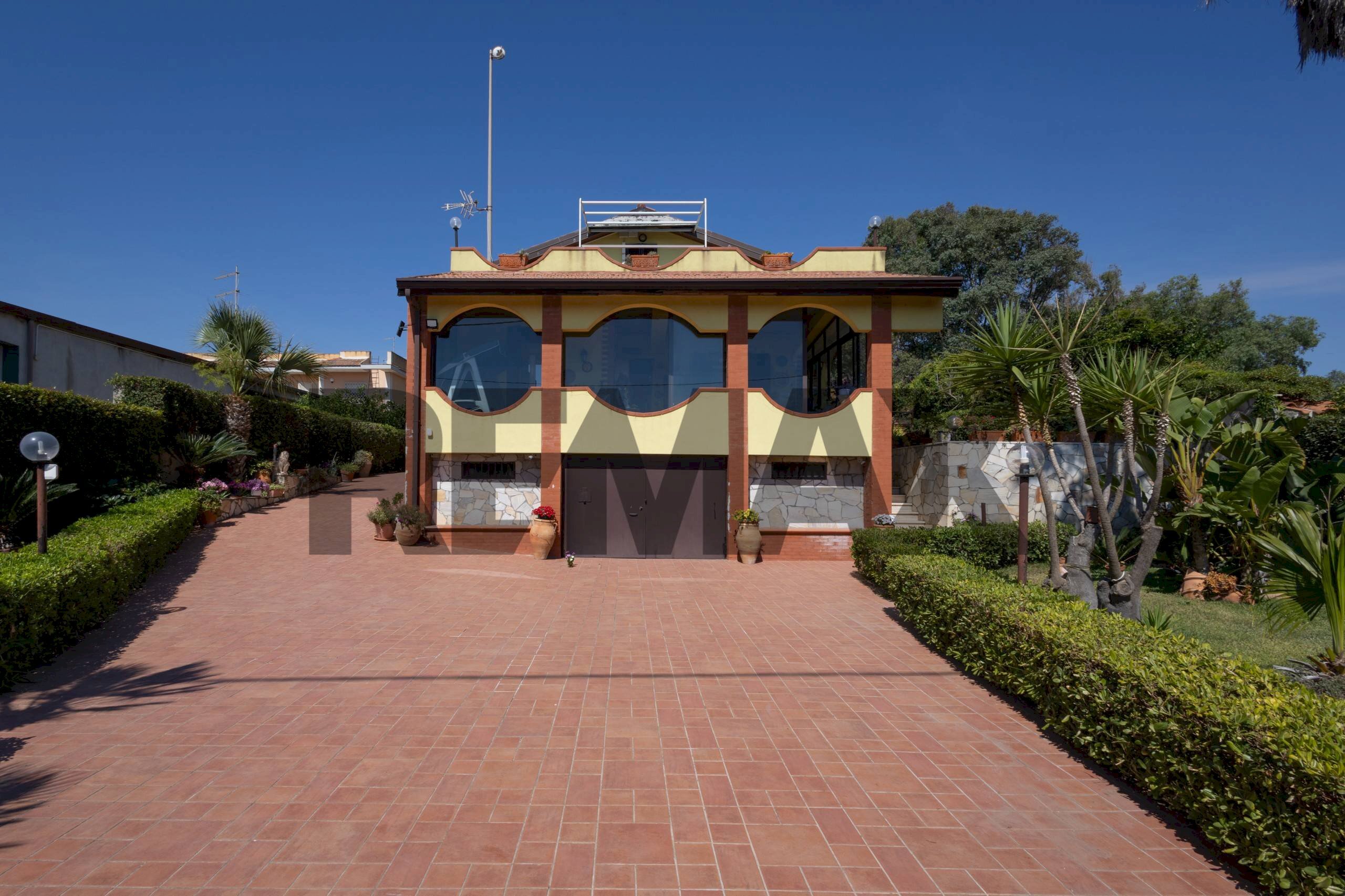Casa all\'aperto - Villa Via Danubio
12, Catania - foto 2