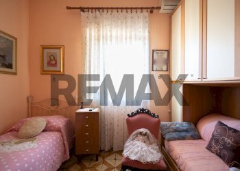 Camera / camera da letto - Villa Via Danubio
 
12, Catania - foto 23