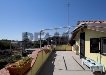 Terrazza - Villa Via Danubio
 
12, Catania - foto 32