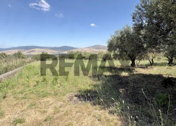 Vista delle montagne - Agricultural land contrada tartaraci
snc, Bronte - photo 21