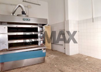 Dispensa di stoccaggio - Commercial Premises Via Andrea Costa
1-1A, Misterbianco - photo 2