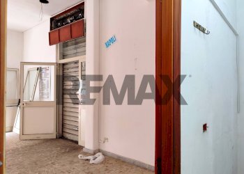 Stanza vuota - Commercial Premises Via Andrea Costa
1-1A, Misterbianco - photo 7