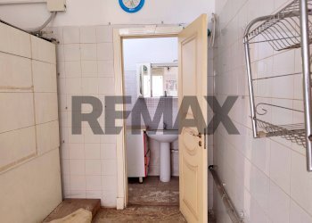 Bagno - Commercial Premises Via Andrea Costa
1-1A, Misterbianco - photo 15