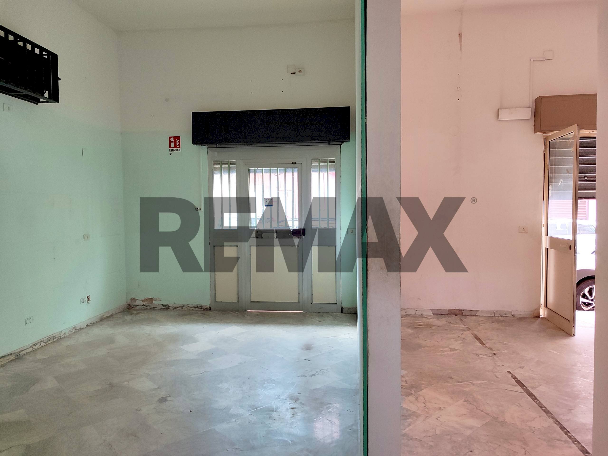Stanza vuota - Commercial Premises Via Andrea Costa
3A-3B, Misterbianco - photo 2