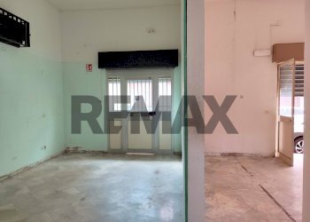 Stanza vuota - Commercial Premises Via Andrea Costa
3A-3B, Misterbianco - photo 2