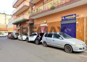 Edificio all\'aperto - Commercial Premises Via Andrea Costa
3A-3B, Misterbianco - photo 16