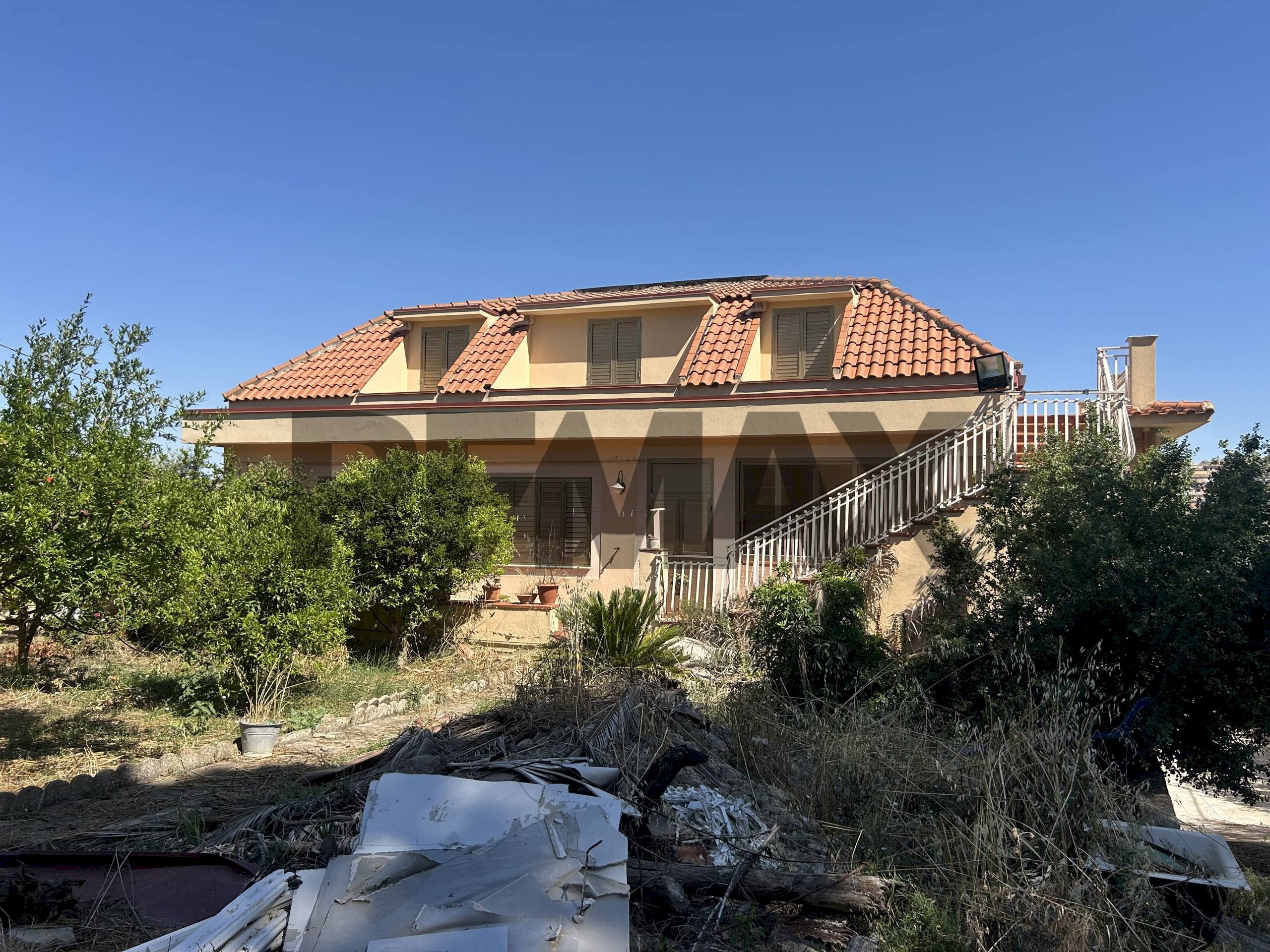 Casa all\'aperto - Villa via della pace
 
109, Pietraperzia - foto 1