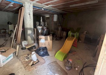 Dispensa di stoccaggio - Villa via della pace
 
109, Pietraperzia - photo 4