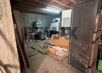 Dispensa di stoccaggio - Villa via della pace
 
109, Pietraperzia - photo 36