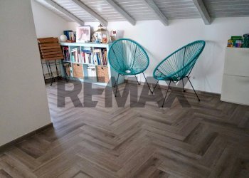Stanza vuota - Attico Via Santa Maria la Stella
 
78, Aci Sant'Antonio - foto 1