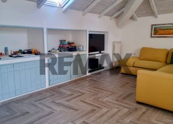 Soggiorno - Attico Via Santa Maria la Stella
 
78, Aci Sant'Antonio - foto 10