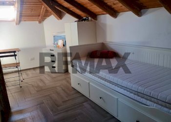 Camera / camera da letto - Attico Via Santa Maria la Stella
 
78, Aci Sant'Antonio - foto 12