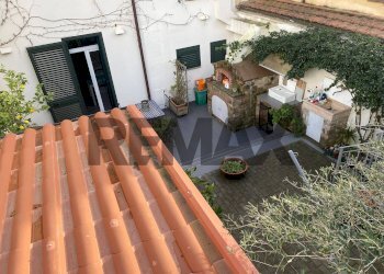 Terrazza - Independent house via bovio
 
35, Follonica - photo 13