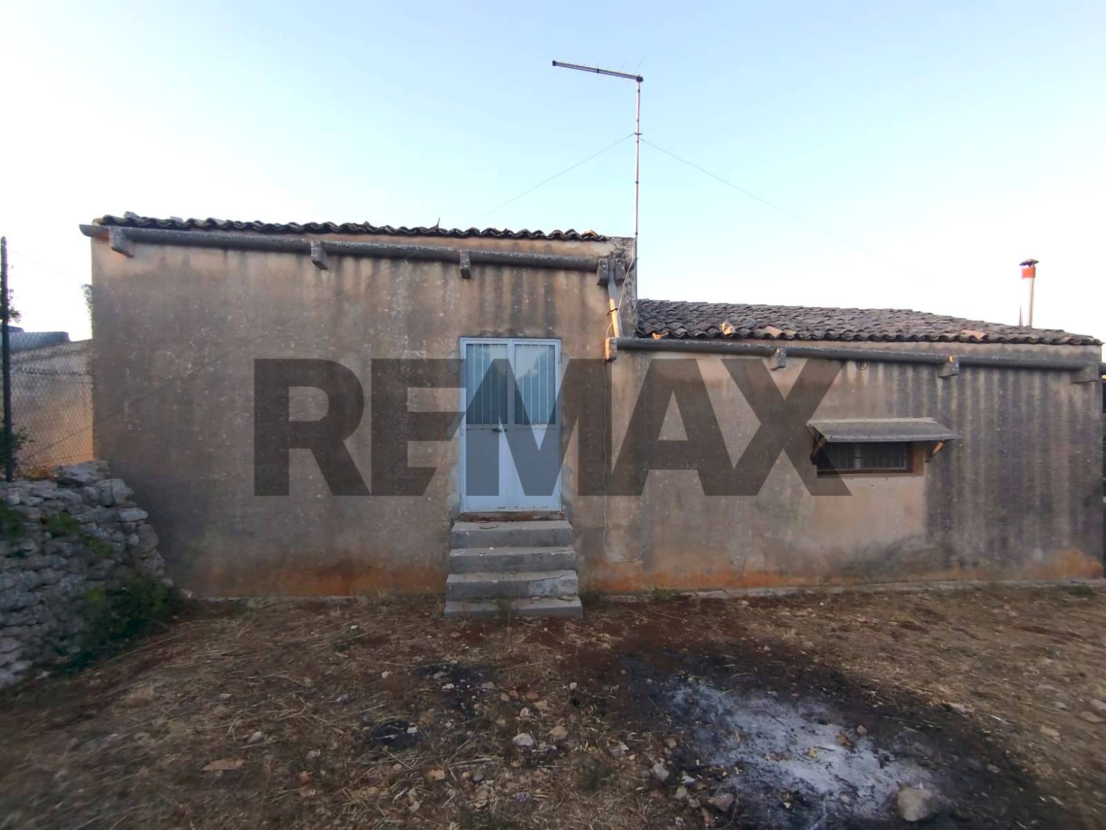 Casa all\'aperto - Terreno agricolo contrada cavasecca
senza numero, Noto - foto 3