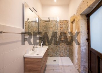 Bagno - Monolocale Via Logoteta
 
18, Siracusa - foto 5