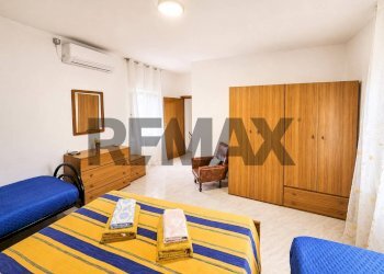 Camera / camera da letto - Semi-detached house via Stingone
 
12, Ciorlano - photo 14